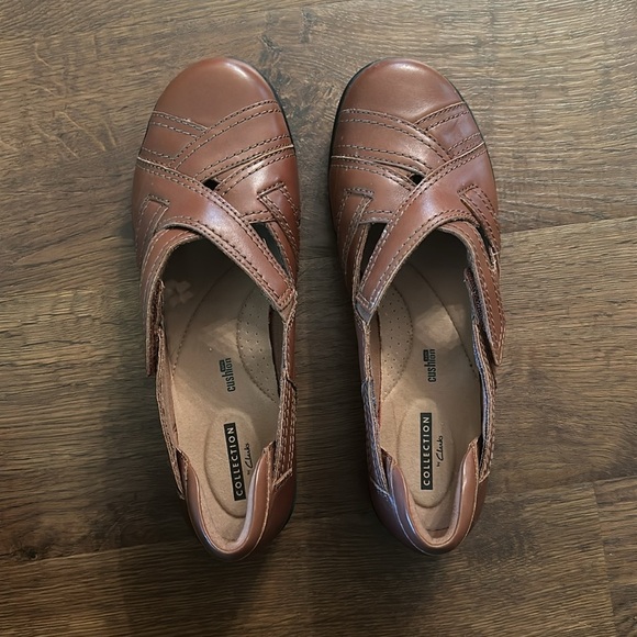 Clarks Cheyn Wale Mary Jane Tan Leather Loafer - Womens 9.5 / 9 1/2 new w/o box - Picture 3 of 7